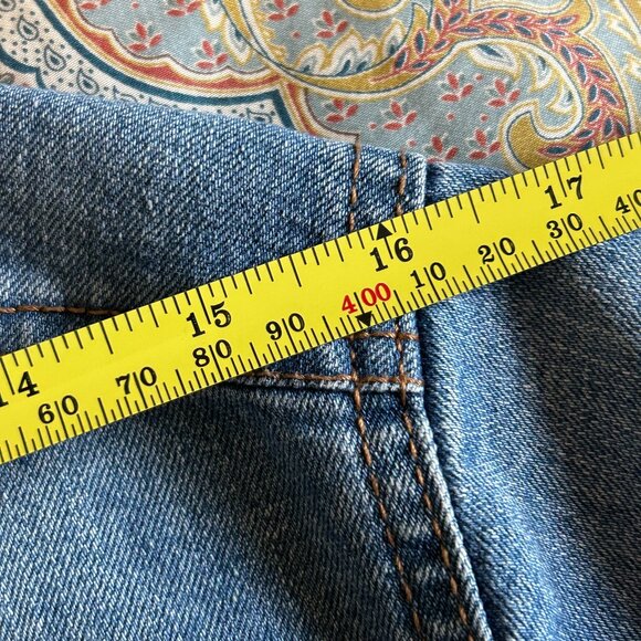 Celebrity Pink Denim Jacket - Women's Size L to XL - Picture 8 of 11